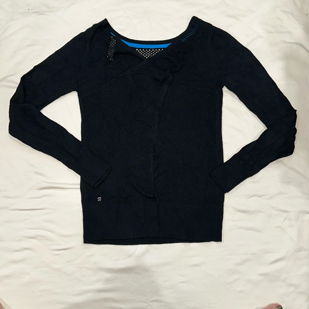 Lululemon knit sweater Size 4